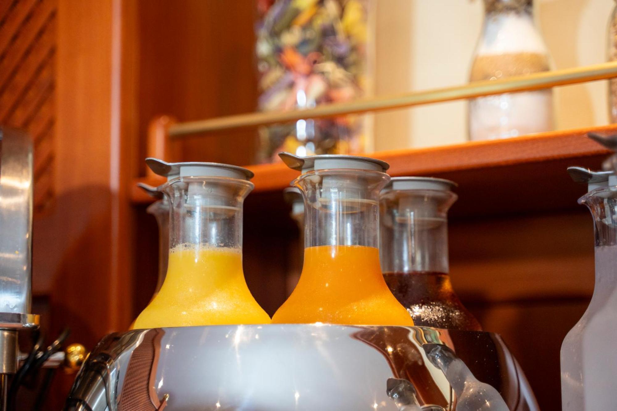 菩提树酒店 吕德斯海姆 外观 照片